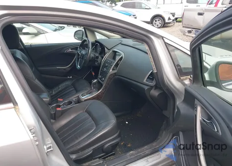 2016 Buick Verano Leather Group из США, поврежденный, VIN 1G4PS5SK2G4142644